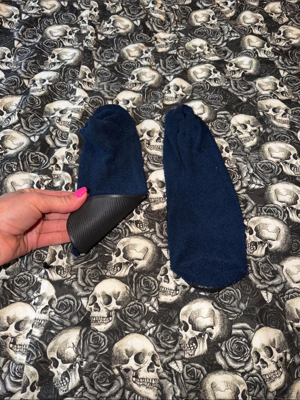 Men's Navy Blue No-Show Towel-Lined RUBBER BOTTOMED Socks
